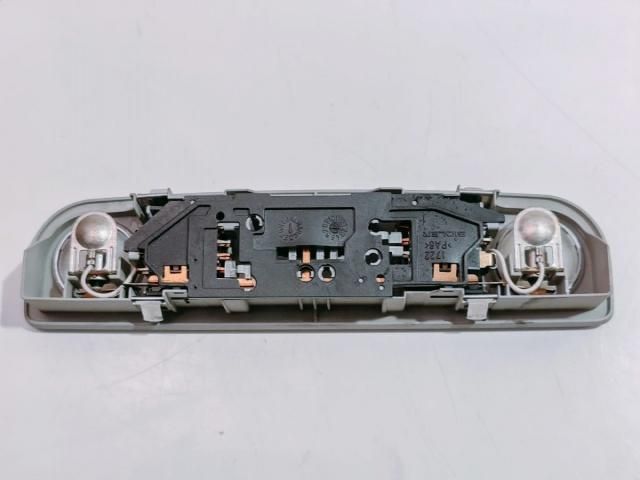bontott AUDI A6 C6 Beltér Világítás Első