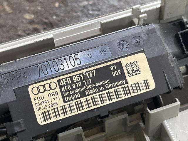 bontott AUDI A6 C6 Beltér Világítás Első