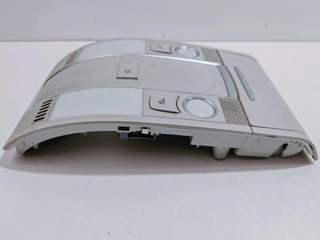 bontott AUDI A6 C6 Beltér Világítás Első