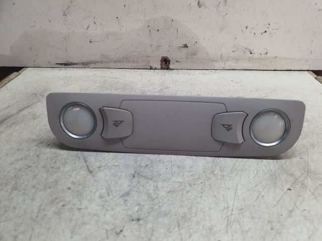 bontott AUDI A6 C6 Beltér Világítás Hátsó