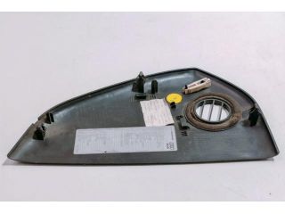 bontott AUDI A6 C6 Biztosítéktábla Fedél