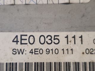 bontott AUDI A6 C6 CD / DVD Tár