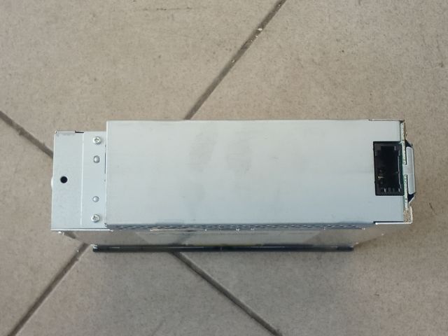 bontott AUDI A6 C6 CD / DVD Tár