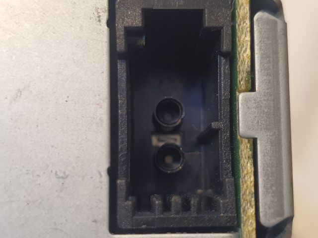 bontott AUDI A6 C6 CD / DVD Tár