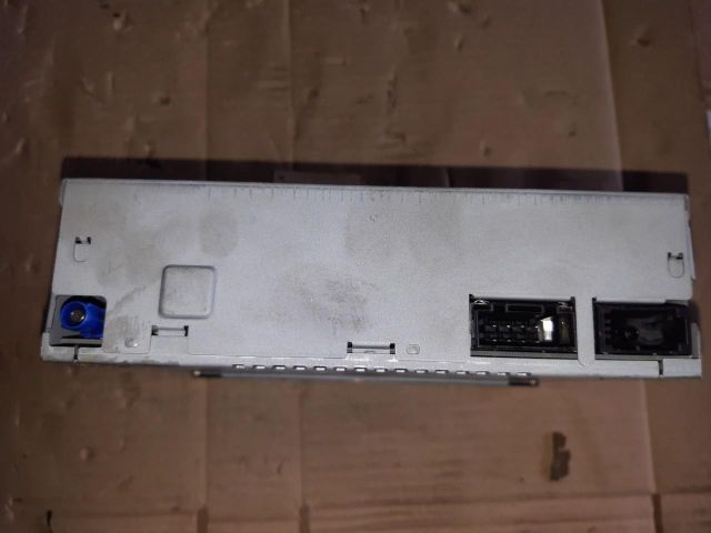 bontott AUDI A6 C6 CD / DVD Tár