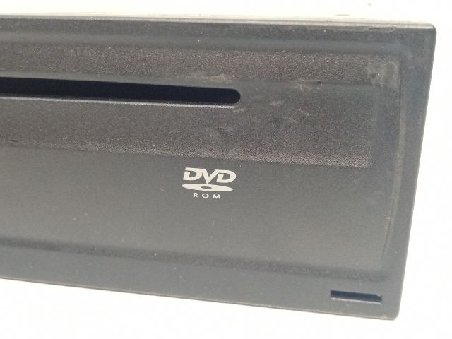 bontott AUDI A6 C6 CD / DVD Tár