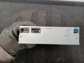 bontott AUDI A6 C6 CD / DVD Tár