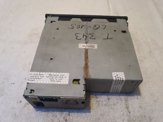 bontott AUDI A6 C6 CD / DVD Tár