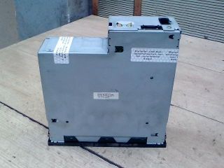 bontott AUDI A6 C6 CD / DVD Tár