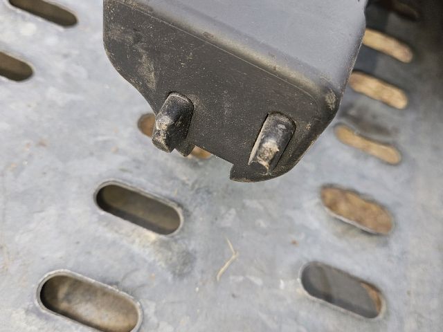 bontott AUDI A6 C6 Csomagtér Roló