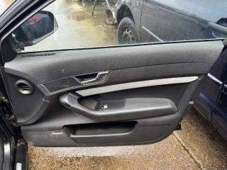 bontott AUDI A6 C6 Csomagtérajtó Gumikéder