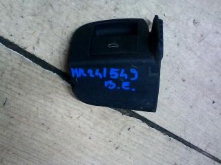 bontott AUDI A6 C6 Csomagtérajtó Kapcsoló