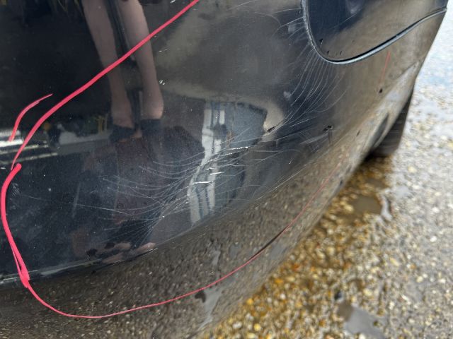 bontott AUDI A6 C6 Csomagtérajtó Kilincs