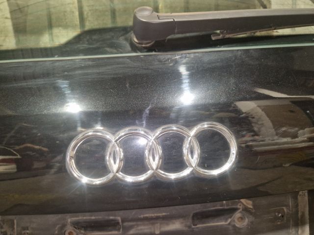 bontott AUDI A6 C6 Csomagtérajtó (Részeivel)