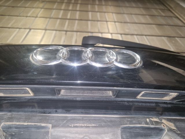 bontott AUDI A6 C6 Csomagtérajtó (Részeivel)