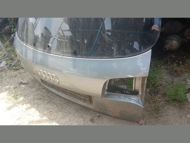 bontott AUDI A6 C6 Csomagtérajtó (Részeivel)