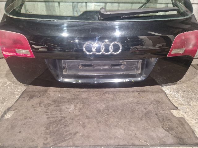 bontott AUDI A6 C6 Csomagtérajtó (Részeivel)