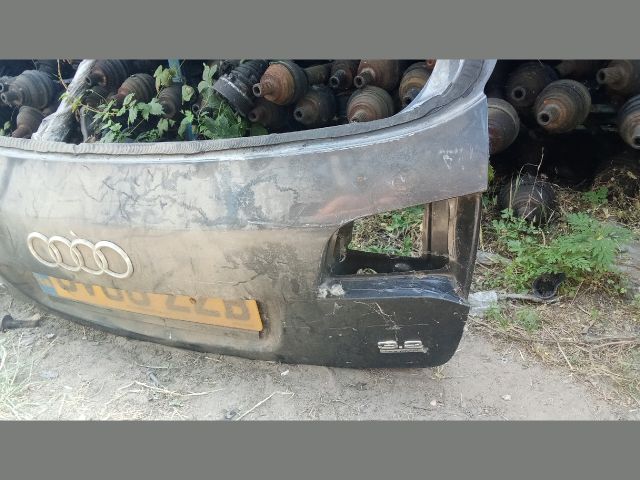bontott AUDI A6 C6 Csomagtérajtó (Üres lemez)