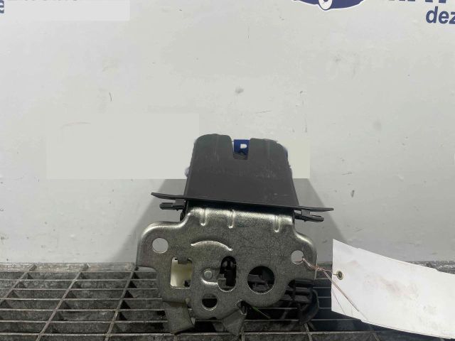 bontott AUDI A6 C6 Csomagtérajtó Ütköző