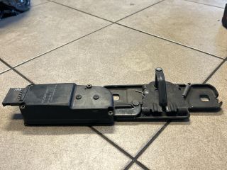 bontott AUDI A6 C6 Csomagtérajtó Zárszerkezet