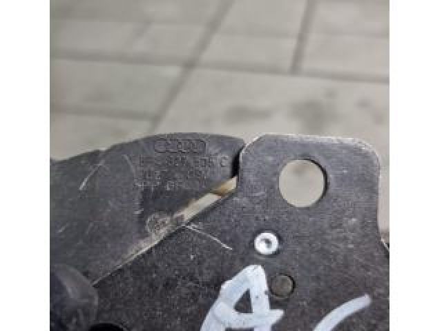 bontott AUDI A6 C6 Csomagtérajtó Zárszerkezet