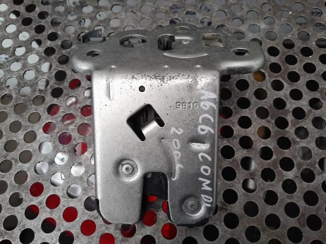 bontott AUDI A6 C6 Csomagtérajtó Zárszerkezet