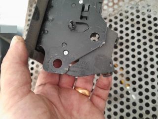 bontott AUDI A6 C6 Csomagtérajtó Zárszerkezet