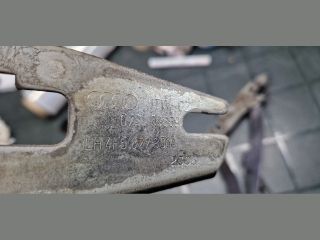 bontott AUDI A6 C6 Csomagtérajtó Zsanér