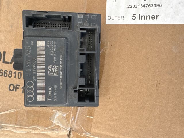 bontott AUDI A6 C6 Elektronika (Magában)