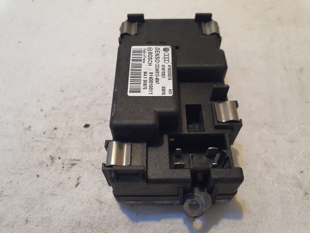 bontott AUDI A6 C6 Előtét Ellenállás Fűtőmotor