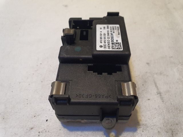 bontott AUDI A6 C6 Előtét Ellenállás Fűtőmotor