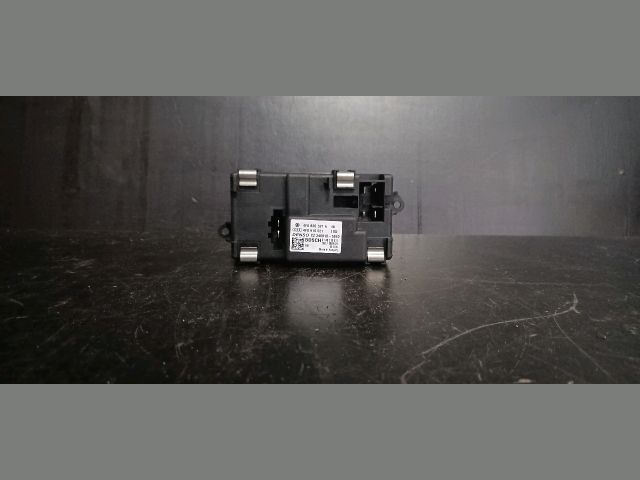 bontott AUDI A6 C6 Előtét Ellenállás Fűtőmotor