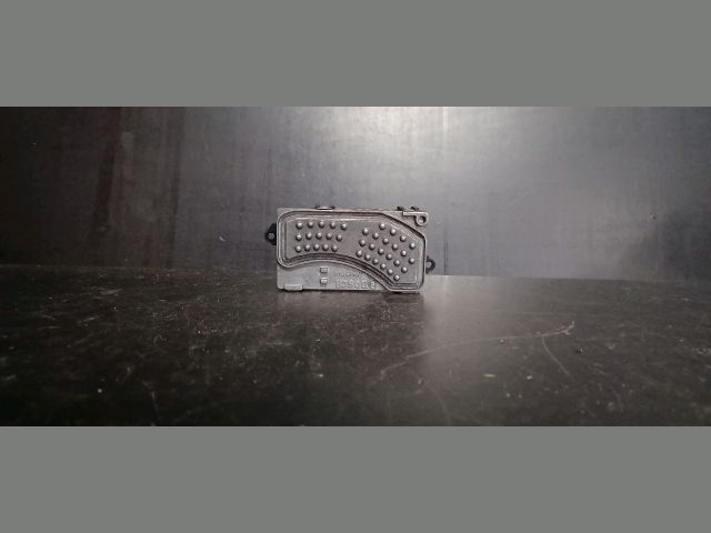 bontott AUDI A6 C6 Előtét Ellenállás Fűtőmotor