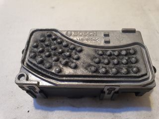 bontott AUDI A6 C6 Előtét Ellenállás Fűtőmotor