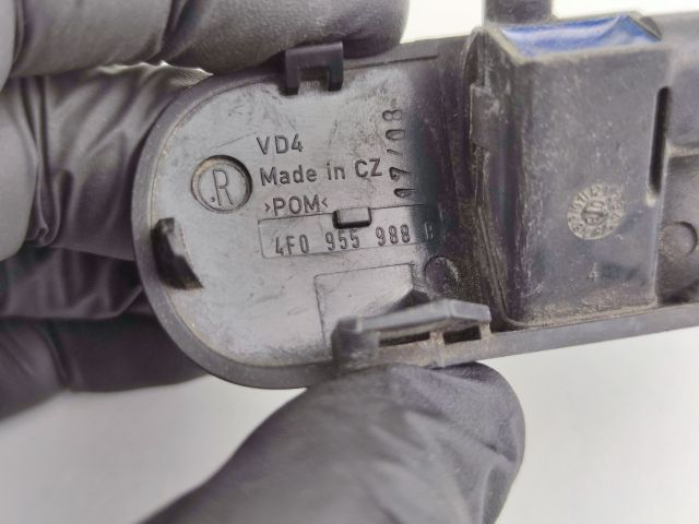 bontott AUDI A6 C6 Első Ablakmosó Fúvóka