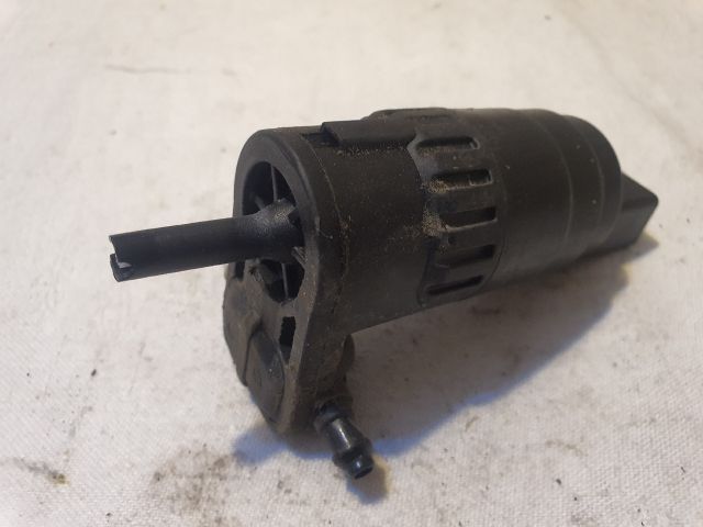 bontott AUDI A6 C6 Első Ablakmosó Szivattyú