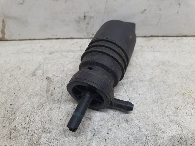 bontott AUDI A6 C6 Első Ablakmosó Szivattyú