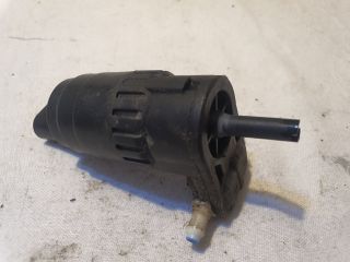 bontott AUDI A6 C6 Első Ablakmosó Szivattyú