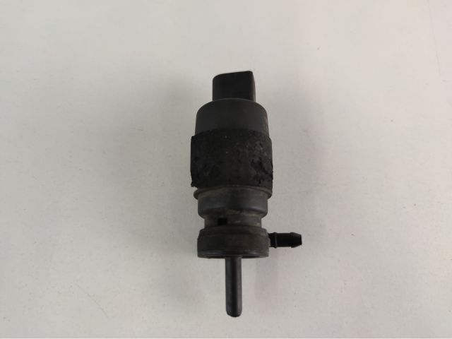 bontott AUDI A6 C6 Első Ablakmosó Szivattyú