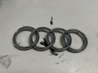 bontott AUDI A6 C6 Első Embléma