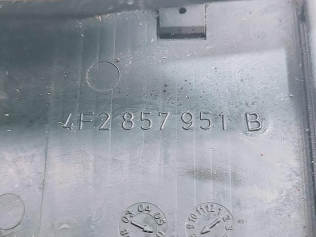 bontott AUDI A6 C6 Első Hamutartó