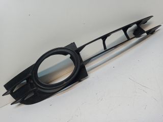 bontott AUDI A6 C6 Első Lökhárító Jobb Díszrács