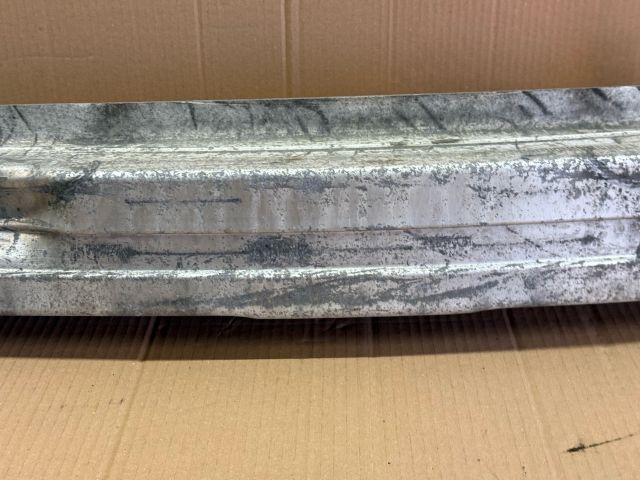 bontott AUDI A6 C6 Első Lökhárító Merevítő (Fém)