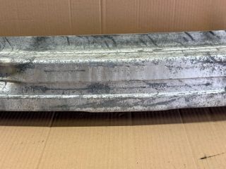 bontott AUDI A6 C6 Első Lökhárító Merevítő (Fém)