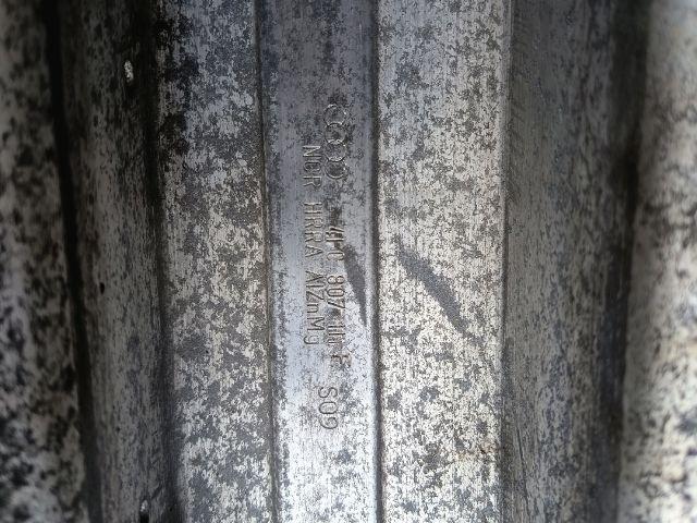 bontott AUDI A6 C6 Első Lökhárító Merevítő (Fém)