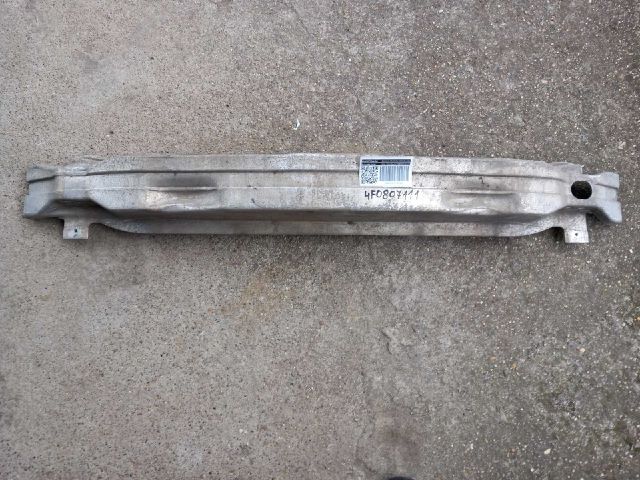 bontott AUDI A6 C6 Első Lökhárító Merevítő (Fém)