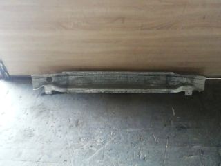 bontott AUDI A6 C6 Első Lökhárító Merevítő (Fém)