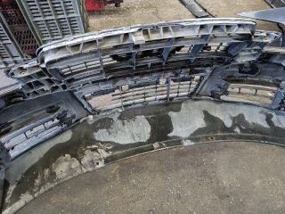 bontott AUDI A6 C6 Első Lökhárító (Részeivel)