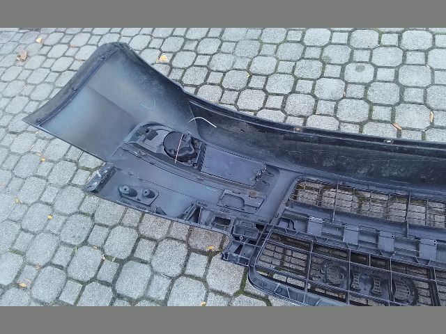 bontott AUDI A6 C6 Első Lökhárító (Részeivel)