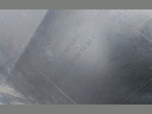 bontott AUDI A6 C6 Első Lökhárító (Részeivel)